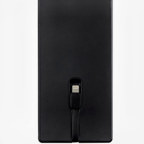 Blackweb Slim All-in-One Portable Battery Pack - Picture 5 of 11